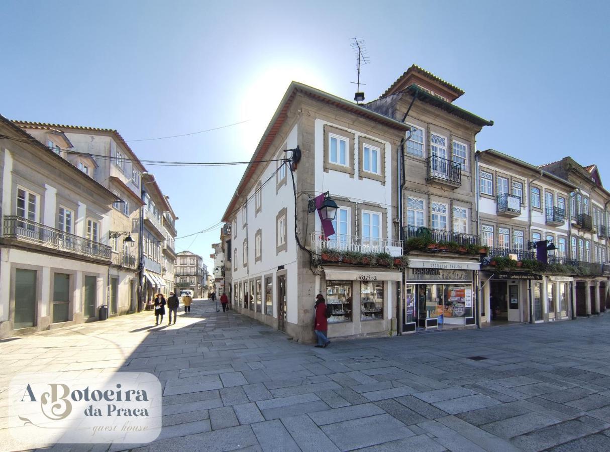 A Botoeira Da Praca Guest House Viana do Castelo Exteriör bild
