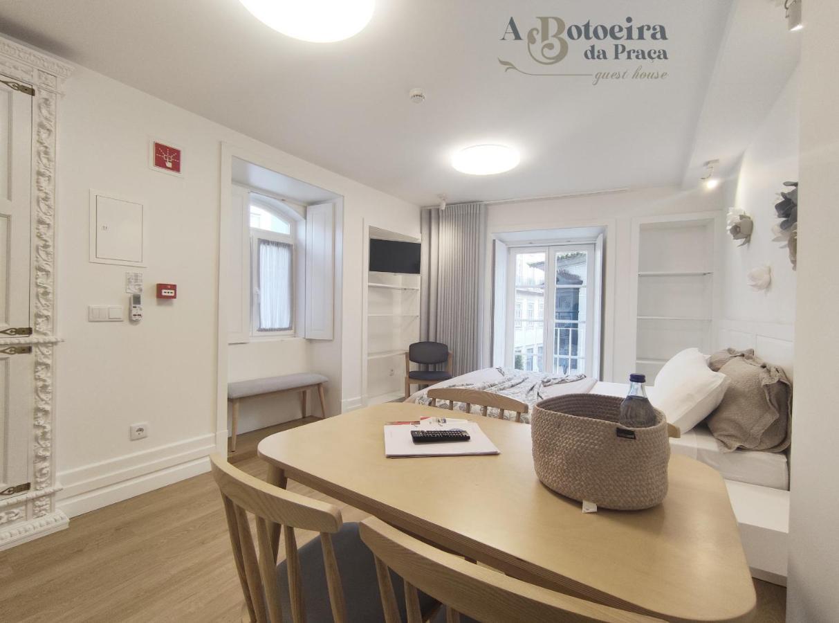 A Botoeira Da Praca Guest House Viana do Castelo Exteriör bild